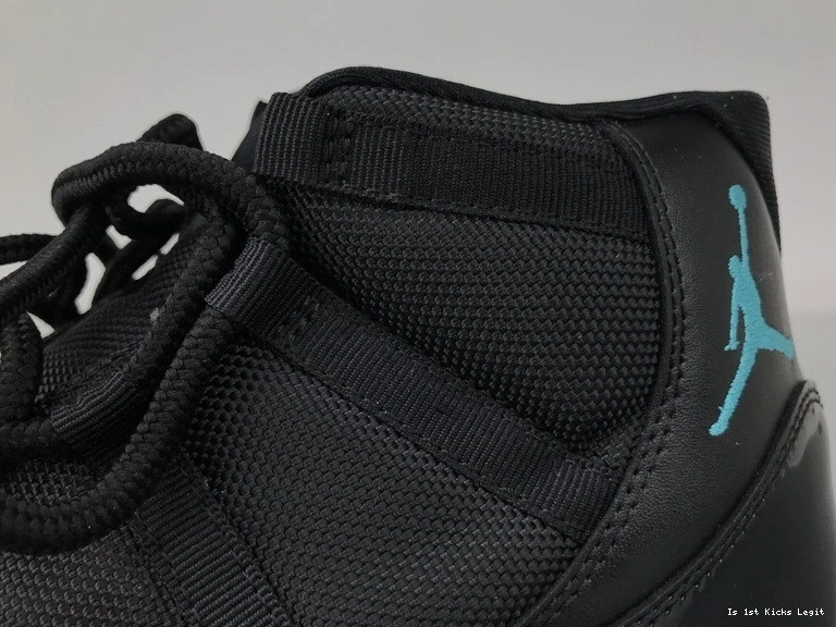 Blue Retro  Air gamma 006 378037- 11 Jordan 0420